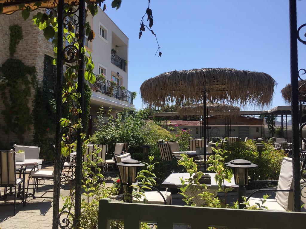 The Step Family Hotel Slantschew brjag Exterior foto